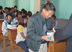 Bibles to China