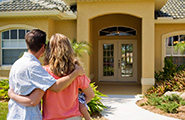 Couple looking at home - Homeownership