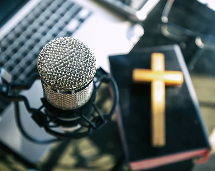 Podcast Microphone with Cross