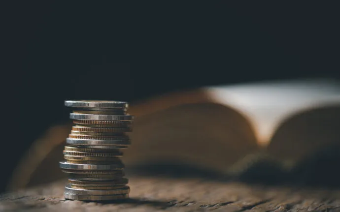 Should I Budget My Tithe? 5 Things to Consider
